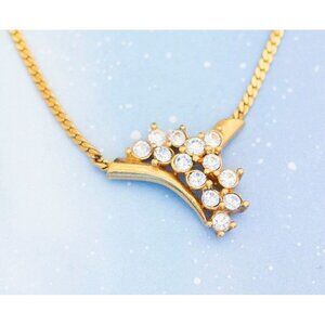 Vintage Queen's Crown Necklace | Gold Tone Necklace | 19 inch | Avon | J11